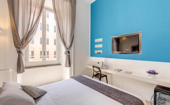Фото отеля Roma Termini Suites