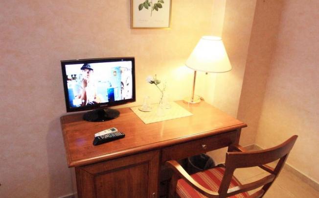 Фото отеля Roma Termini Suites