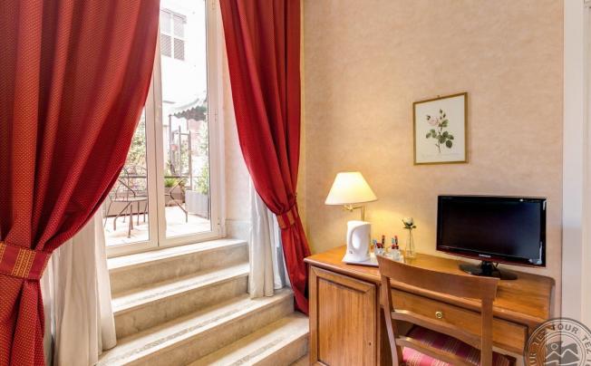 Фото отеля Roma Termini Suites