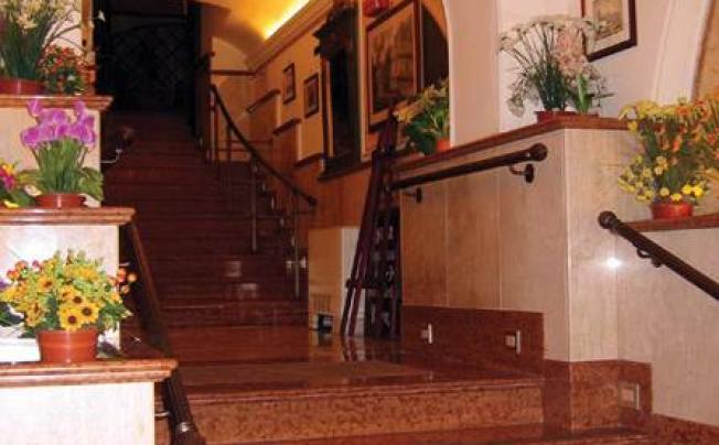 Фото отеля GOLDEN TOWER HOTEL 