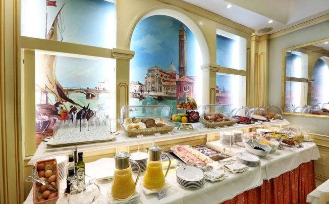 Фото отеля Colombina Hotel