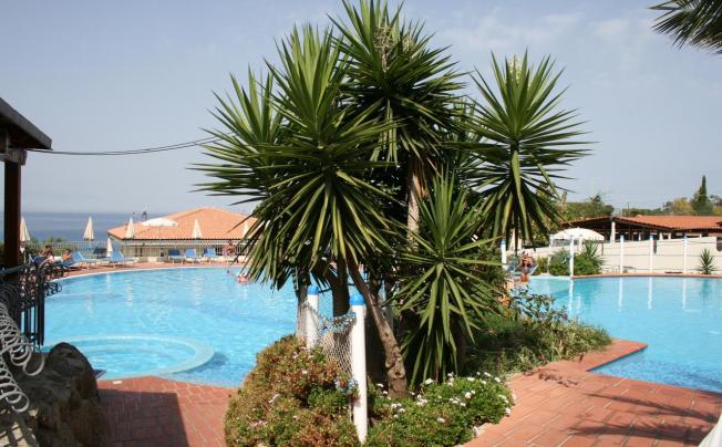 Фото отеля Hotel Scoglio Del Leone