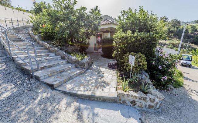 Фото отеля Hotel Scoglio Del Leone