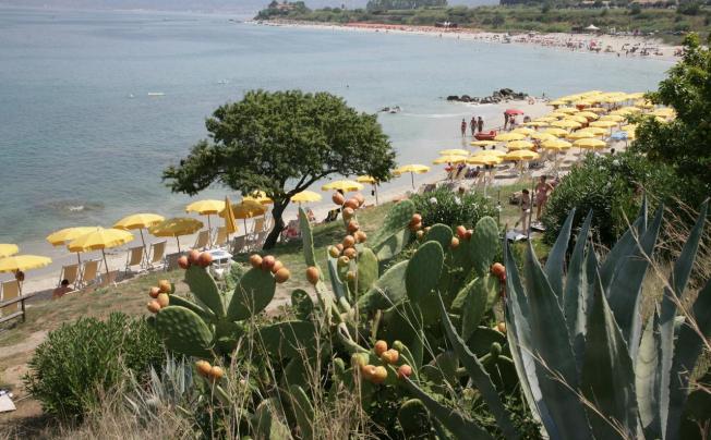 Фото отеля Hotel Villaggio Baia Della Rocchetta
