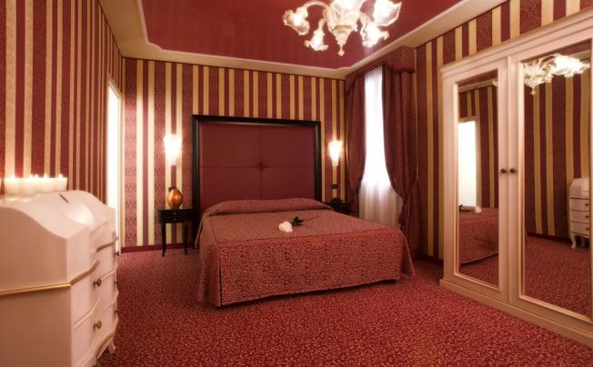 Фото отеля Alcyone Hotel