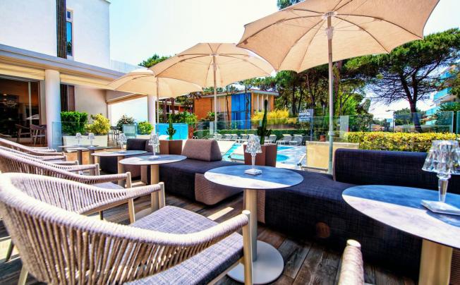 Фото отеля Bella Venezia Mare Hotel