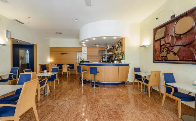 Фото отеля Bella Venezia Mare Hotel