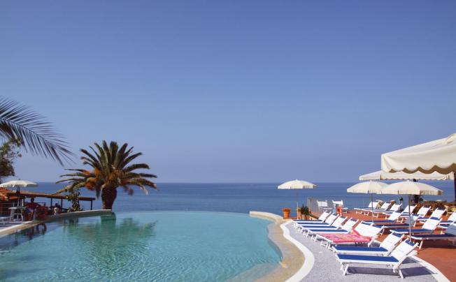 Фото отеля Baia Del Silenzio Resort