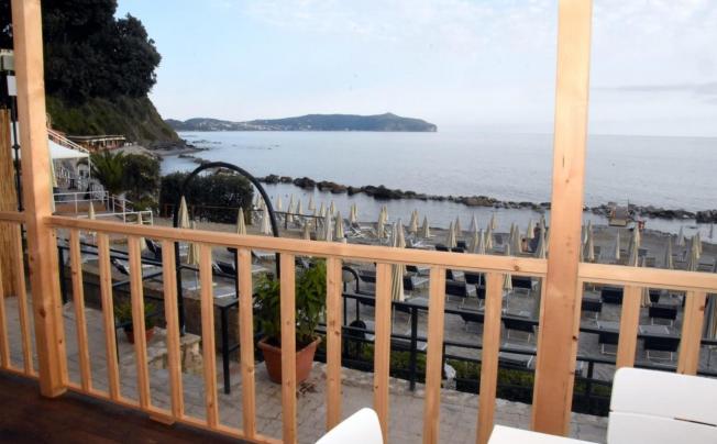 Фото отеля Baia Del Silenzio Resort
