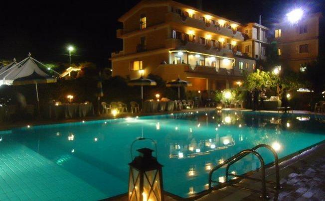 Фото отеля HOTEL IL CORSARO