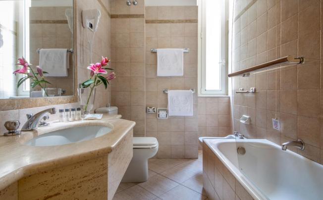 Фото отеля Savoy