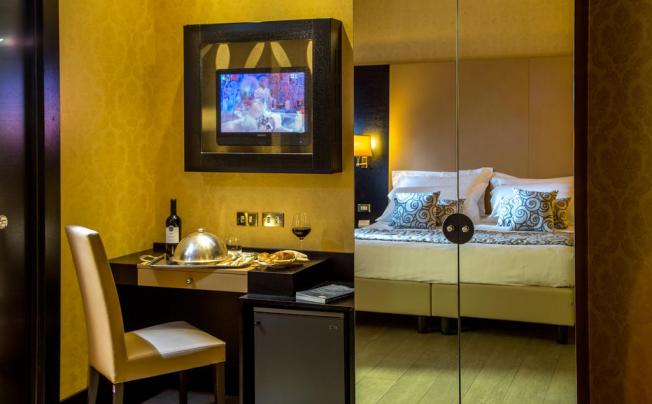 Фото отеля Savoy