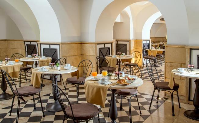 Фото отеля Savoy