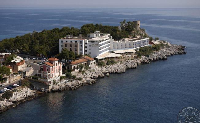 Фото отеля SPLENDID LA TORRE HOTEL 