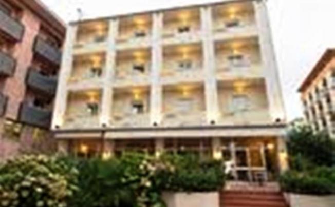 Фото отеля Hotel plaza