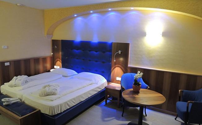 Фото отеля Astoria Grand Hotel