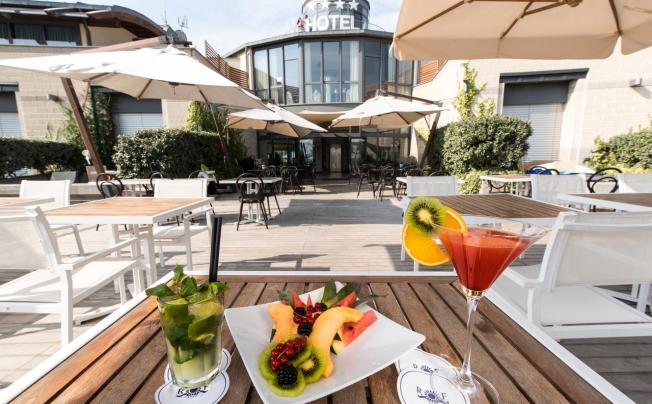 Фото отеля Riviera Dei Fiori Hotel