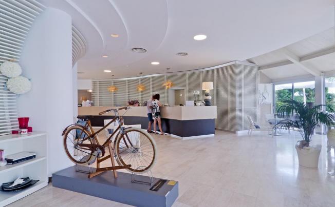 Фото отеля Riviera Dei Fiori Hotel