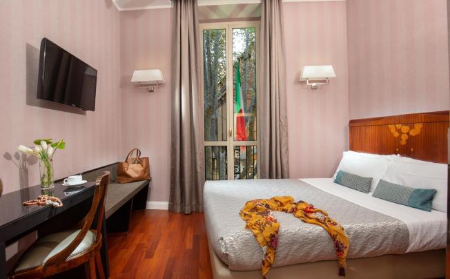 Фото отеля Alexandra Hotel Rome