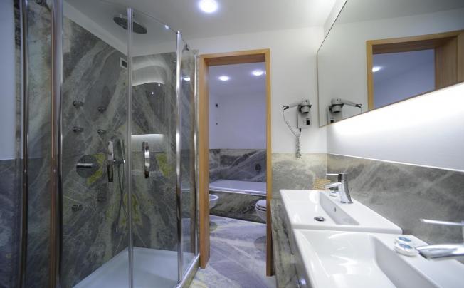 Фото отеля Majestic Mountain Charme Hotel