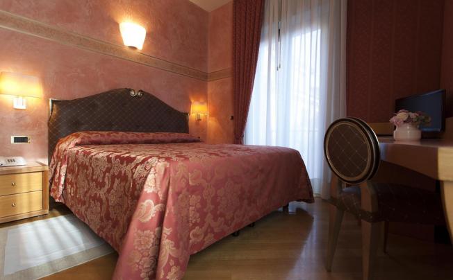 Фото отеля Hotel europa