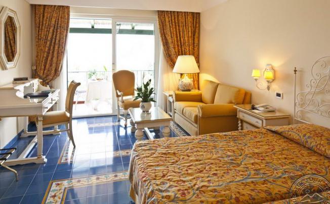 Фото отеля Excelsior Grand Hotel