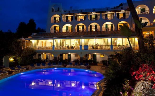 Фото отеля Excelsior Grand Hotel