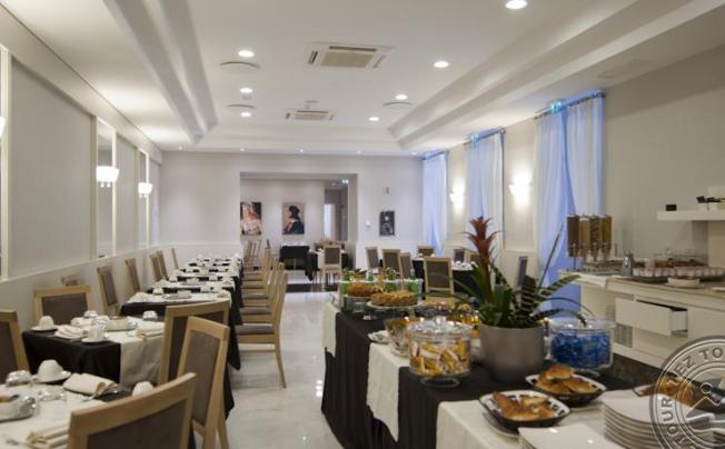 Фото отеля iH Hotels Roma Dei Borgia