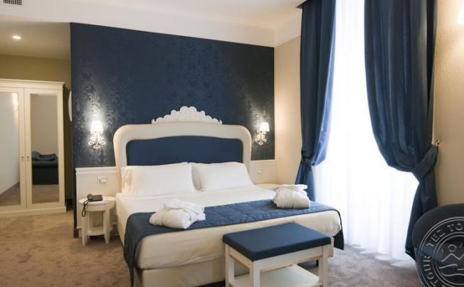 Фото отеля iH Hotels Roma Dei Borgia