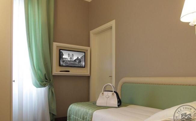 Фото отеля iH Hotels Roma Dei Borgia