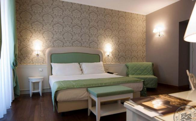 Фото отеля iH Hotels Roma Dei Borgia