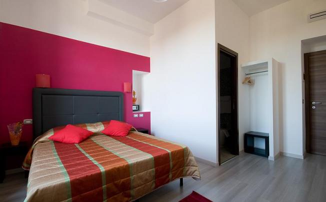 Фото отеля Mf Hotel
