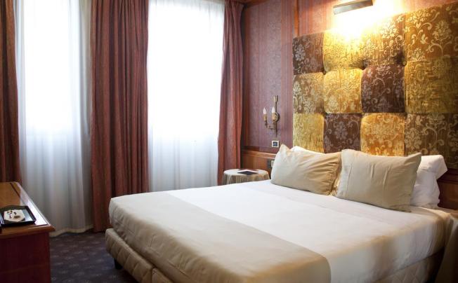 Фото отеля Leon D Oro Hotel
