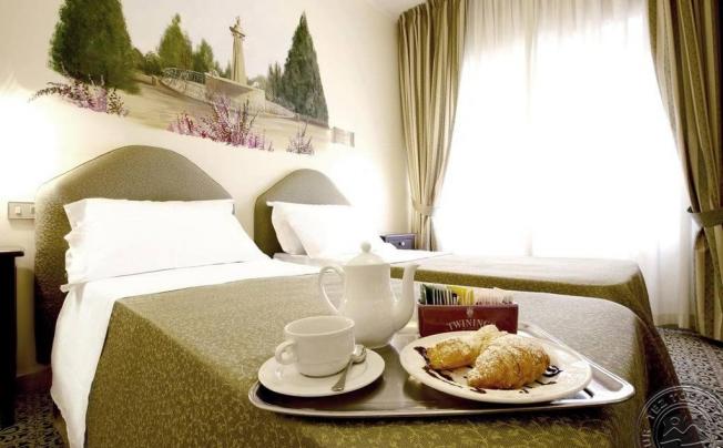 Фото отеля ELITE HOTEL 