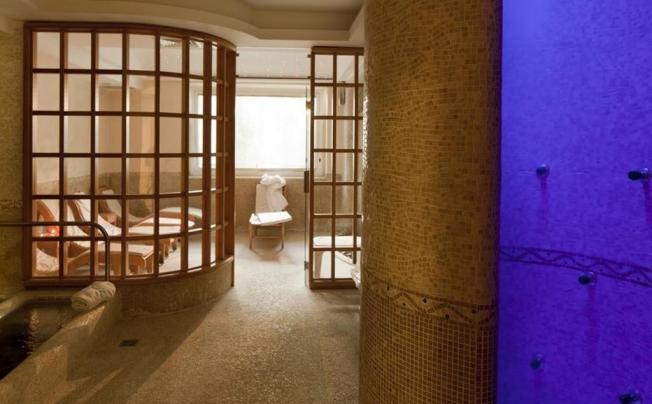 Фото отеля Grand Excelsior Hotel