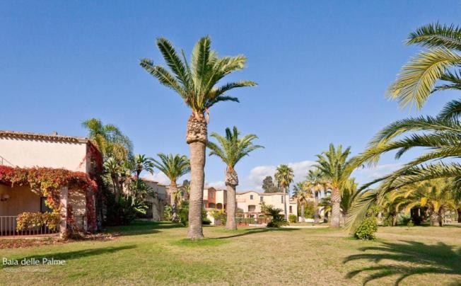 Фото отеля Baia Delle Palme Residence