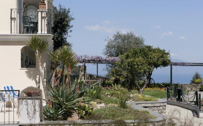 Фото отеля Grand hotel capodimonte