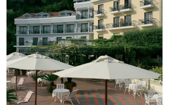 Фото отеля Grand hotel capodimonte