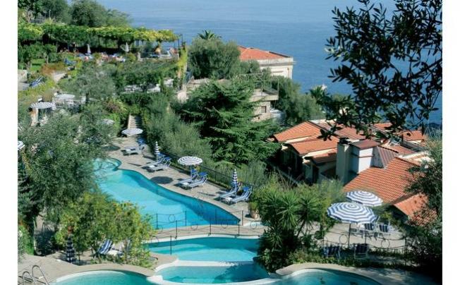 Фото отеля Grand hotel capodimonte