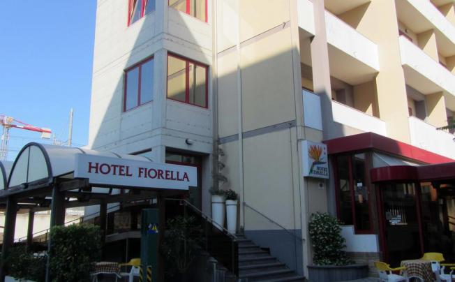 Фото отеля Fiorella Hotel
