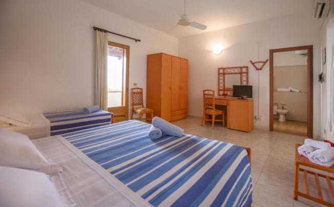 Фото отеля TH GIOIOSA MAREA VILLAGE CAPO CALAVA