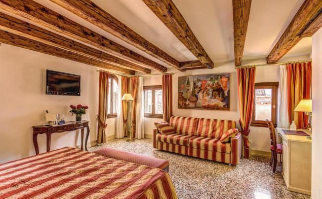 Фото отеля Bella Venezia Hotel
