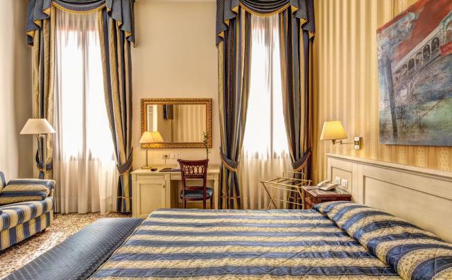 Фото отеля Bella Venezia Hotel