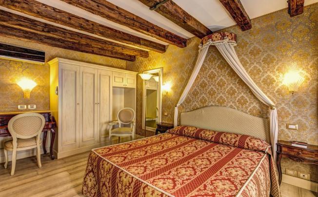 Фото отеля Bella Venezia Hotel