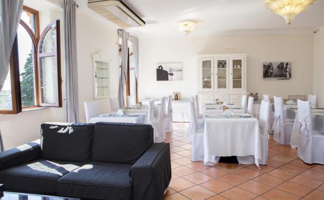 Фото отеля HERCULANEUM HOTEL