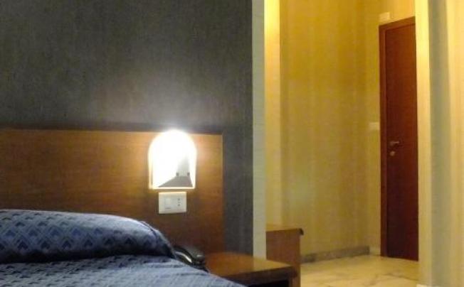 Фото отеля Consul Hotel