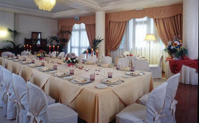Фото отеля Savoy Palace