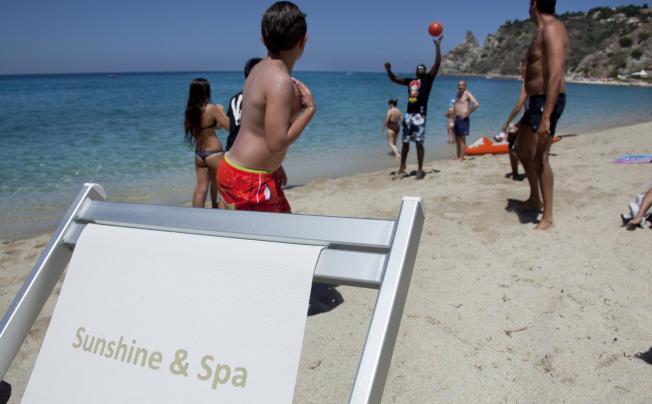 Фото отеля Sunshine Club Hotel