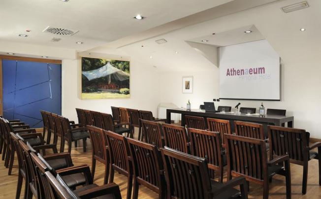 Фото отеля Athenaeum Personal Hotel