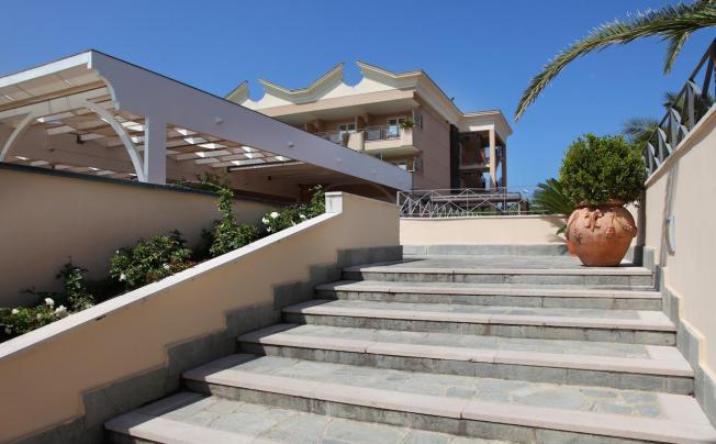 Фото отеля Savoy Beach  